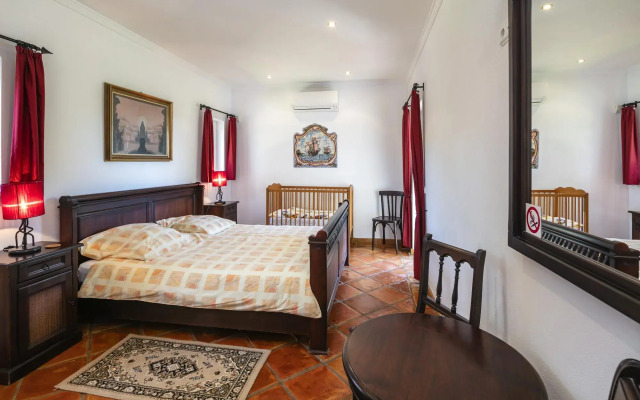 Casa Al Gharb