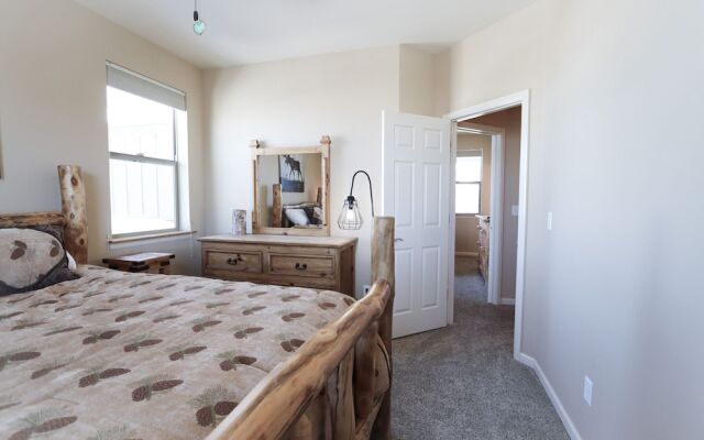 Timbers Cozy Mountain Getaway