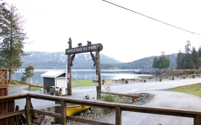Brown's Bay Resort