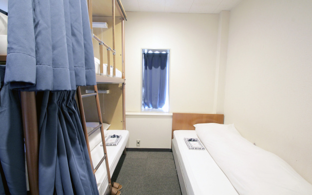 Sakura Hotel Jimbocho - Hostel – Guest Rooms – Tokyo