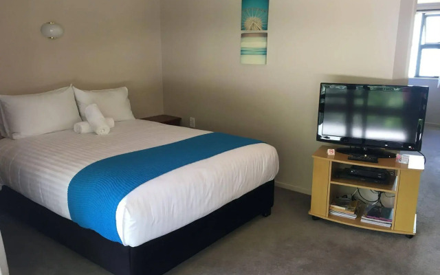 Kingston TOP 10 Holiday Park