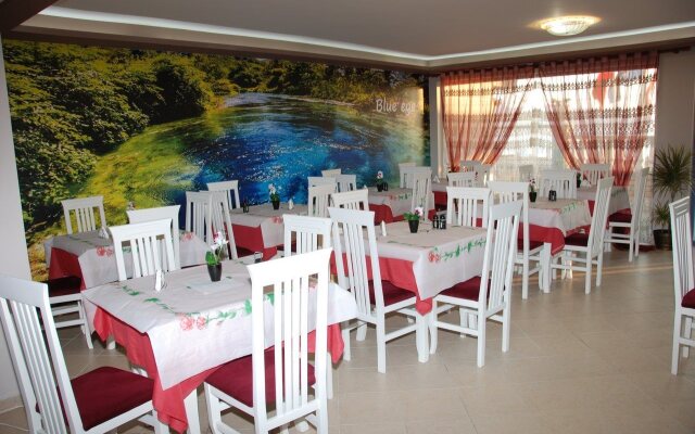 Hotel Keos