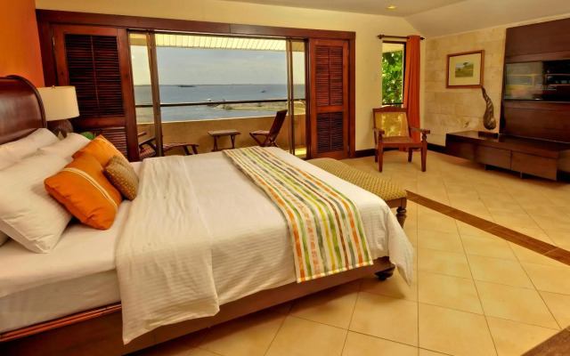 Mayhills Resort