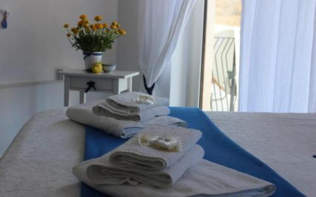 Casa Blu Cobalto Bed And Breakfast