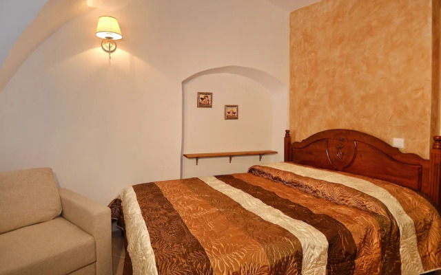 Rentida Studios