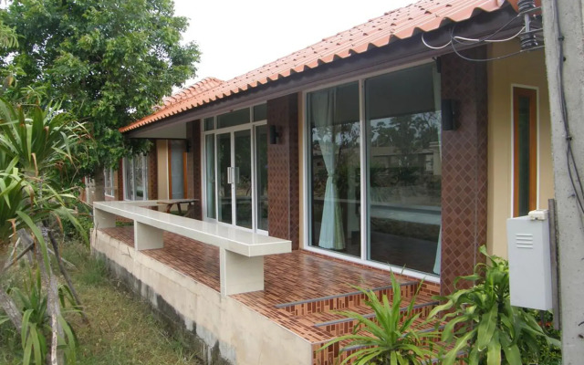 Ton Taan Resort Muang