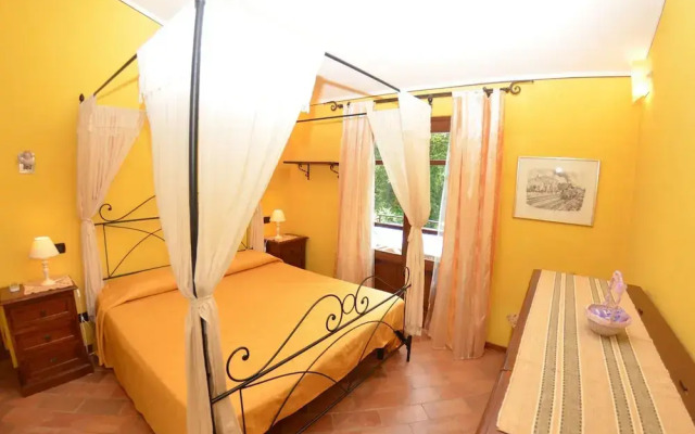 Scenic Holiday Home in Pescaglia With Swimming Pool