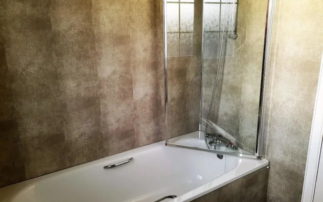 Stay In Liverpool Lytham House