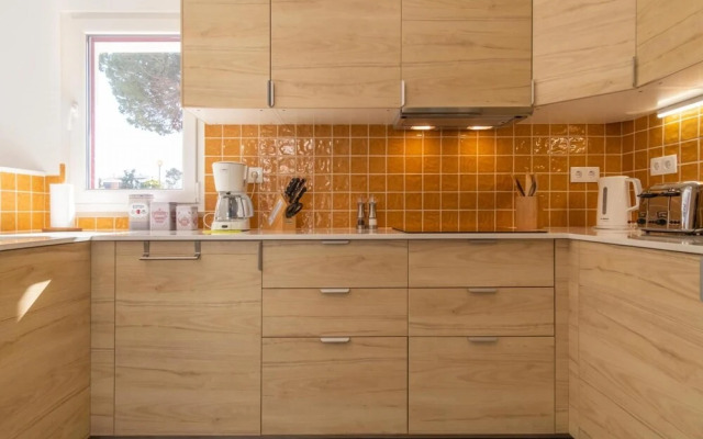 LV Premier LA2 Pool AC Garden sea View