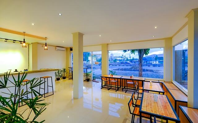 1793 Kuta Circle Homestay