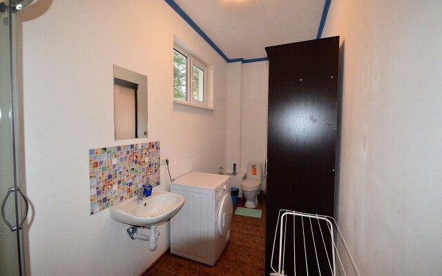 Yalta Hostel