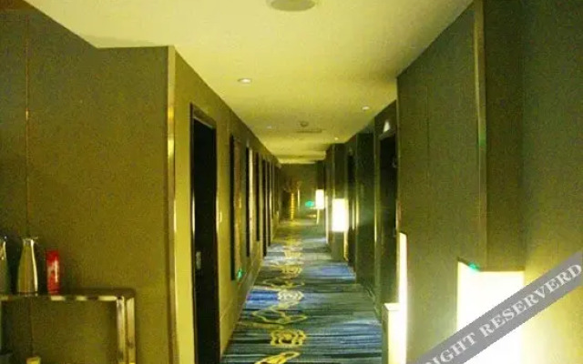 Summer Beauty Hotel