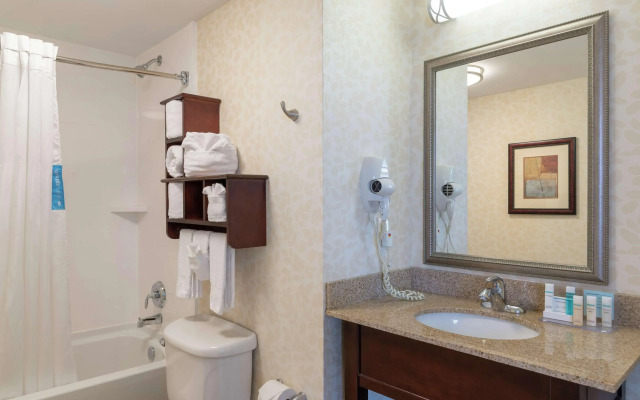 Hampton Inn Indianapolis Downtown Across from Circle Centre