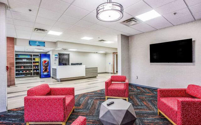 Clarion Pointe Franklin - Nashville Area