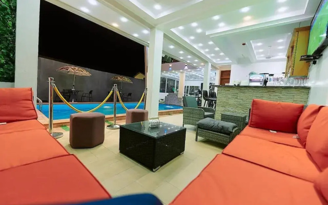 Kings Villagio Hotel