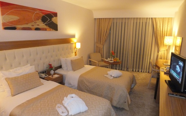 Park Royal Hotel