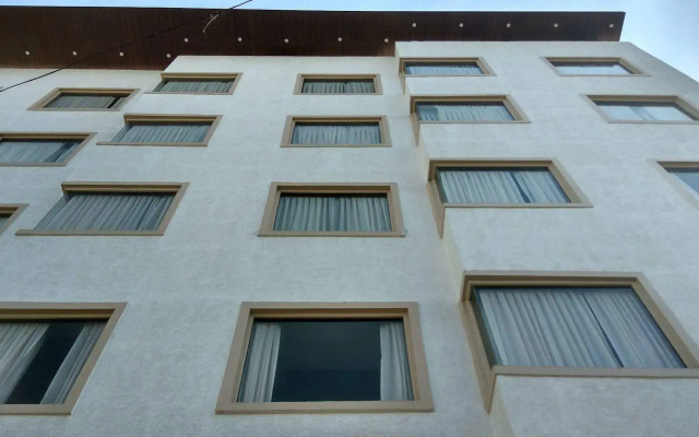 Surya Beacon Hotel Amritsar