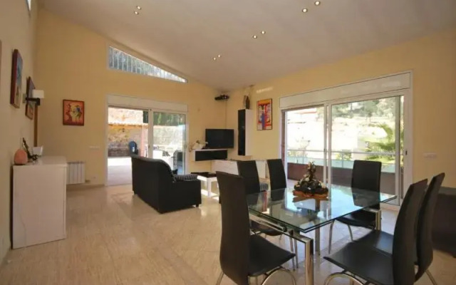 Club Villamar - Maika