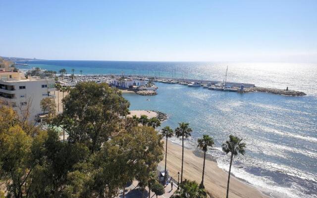Skol 617 Beachfront Two-bedrooms Duplex With Sea Views
