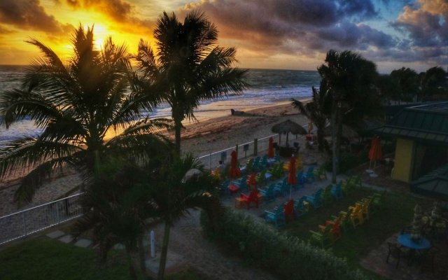 Holiday Inn Hotel & Suites Vero Beach-Oceanside