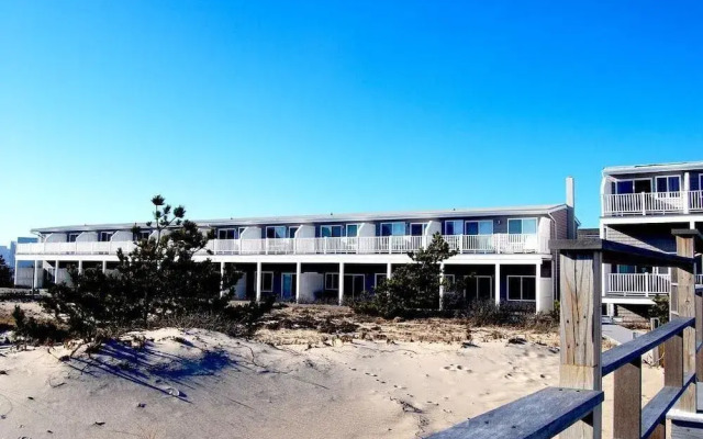 Sea Crest Resort