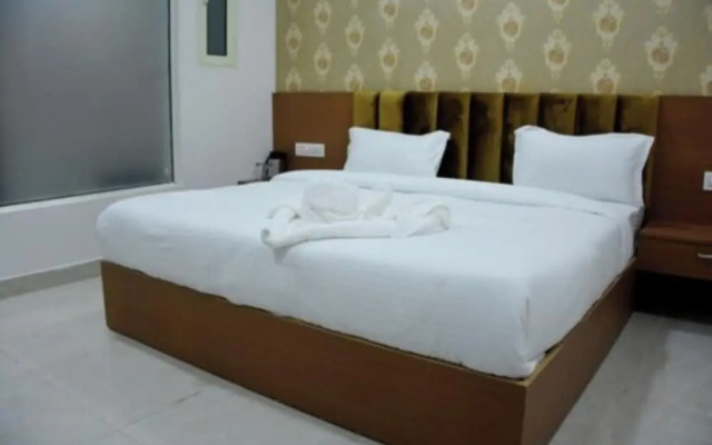 Goroomgo Ganga Amrit Haridwar