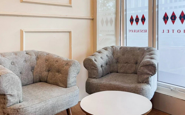 RedDoorz Syariah at HDH Hotel Padang Panjang – Guest Rooms – Padang Panjang