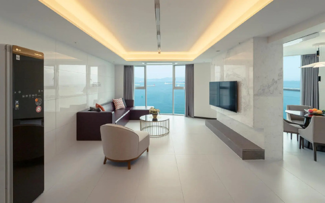 Yeosu Venezia Hotel & Suite