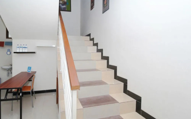 Airy Eco Gejayan Jembatan Merah Lima 61 Yogyakarta