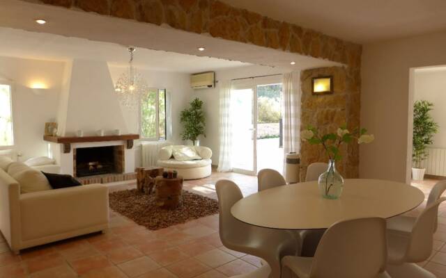 Lavish Mansion Near Ibiza Town