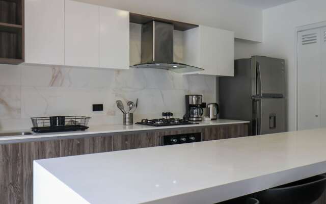w Bright 2BR Duplex in Miraflores