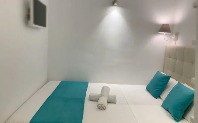 Carlos Centro La Latina Plaza Mayor