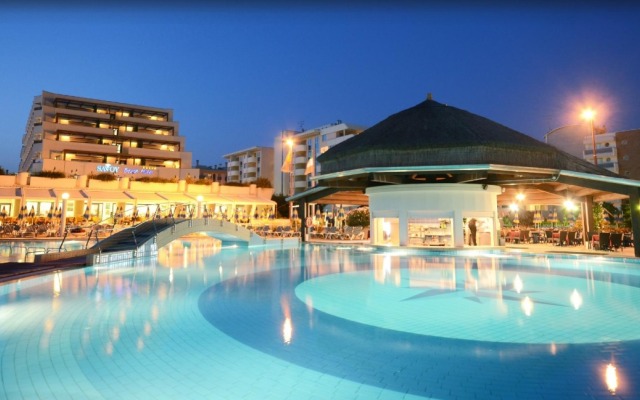 Savoy Beach Hotel & Thermal Spa