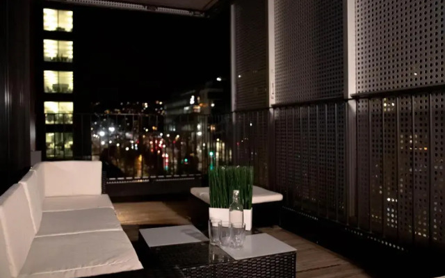 Luxury apartments at OSLO barcode