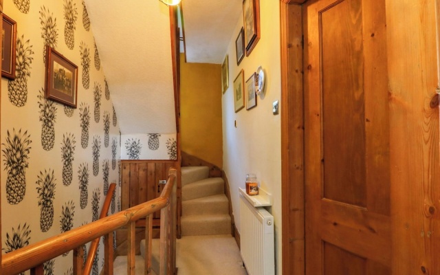 Pineapple Cottage