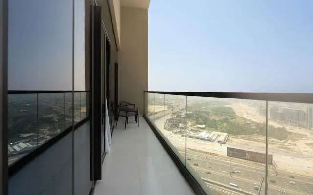 Keyrock Living - Elegant 2BR Escape