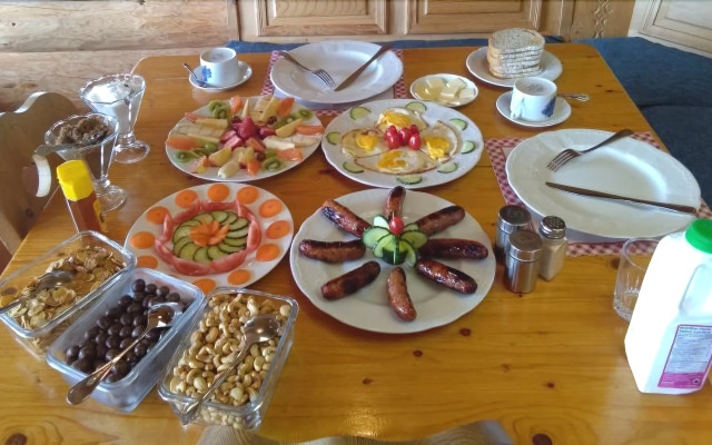 Cariboo Log Guest House