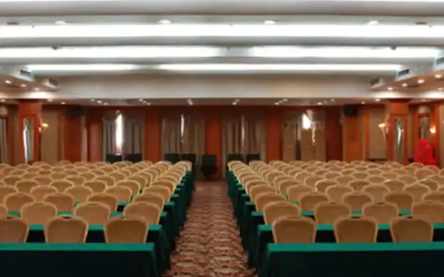 Phoenix Hotel