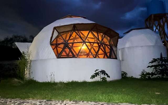 Villas Amatlán. Eco Village Retired From People