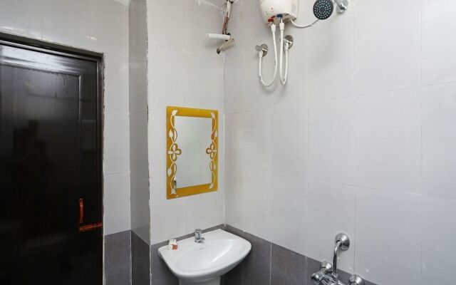 OYO 22510 Ma Classic Inn