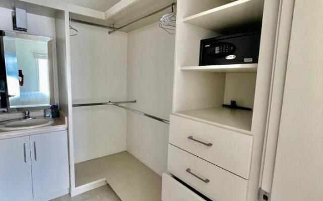 Casa turquesa pie de playa Mazatlan (Brujas)