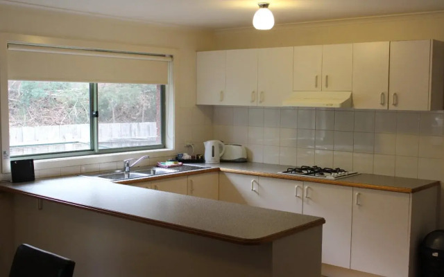 Ringwood Bardia Apartment