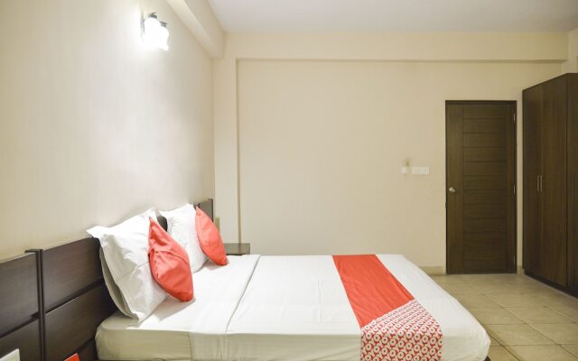 OYO 15149 Hotel Ajoy Minar