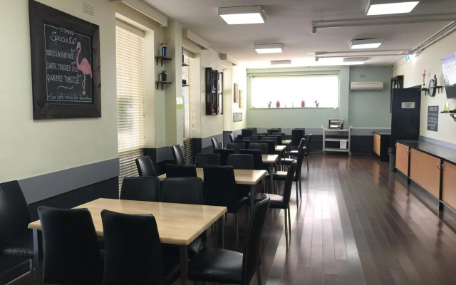 Miami Hotel Melbourne