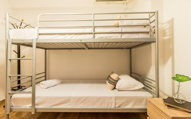 3 Bedroom apt in Athens With Acropolis View