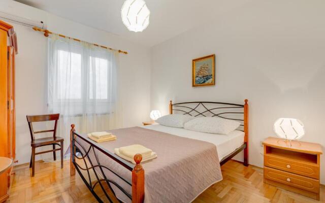 Apartment Tasina