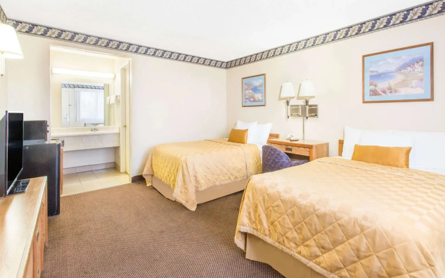 Knights Inn Madera