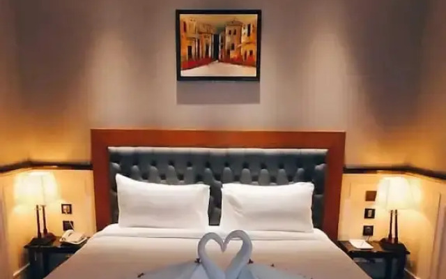 Nambiar Club Bellezea