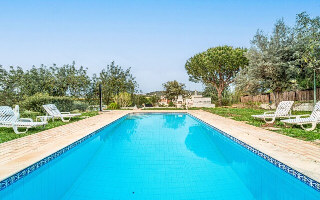 Villa Veneza by Hellovacations