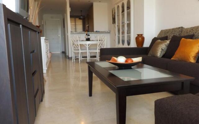 Apartment in Mijas Costa 101380
